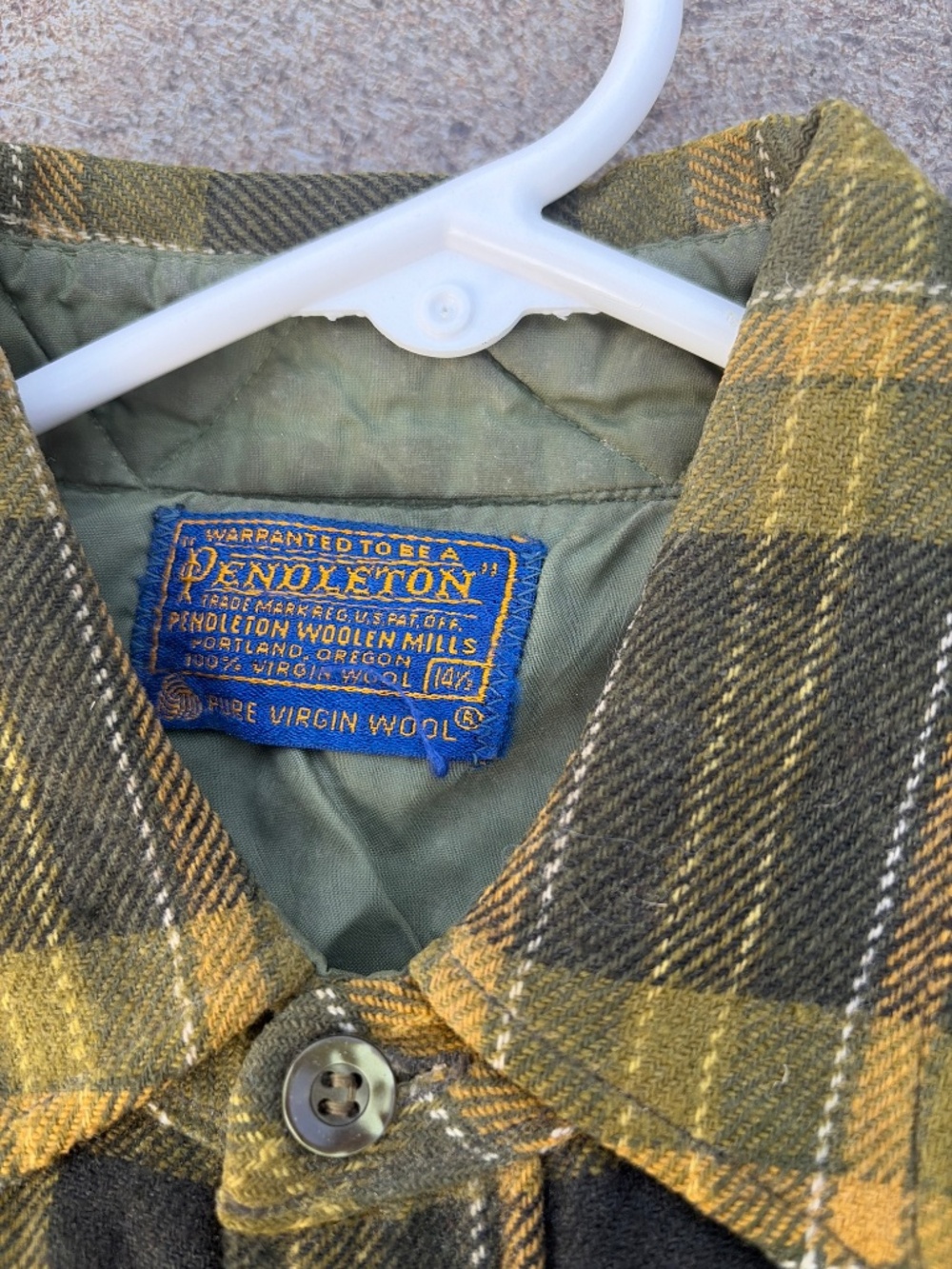 Pendleton wool shirt - Picture 2 of 3
